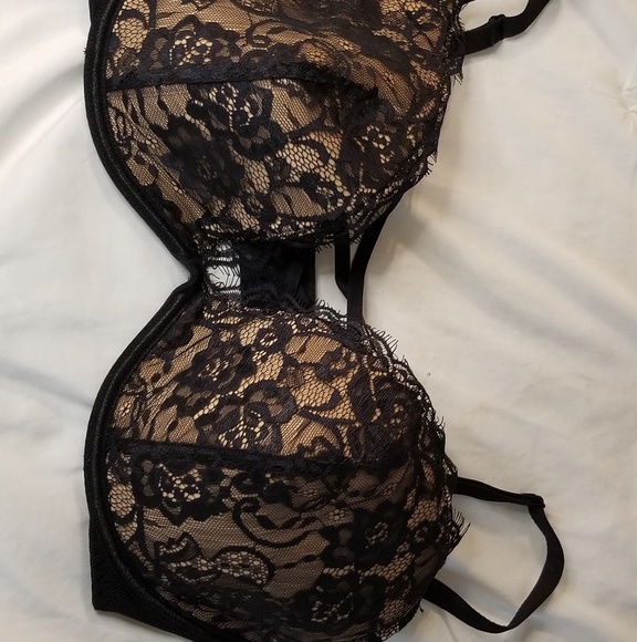 Black Laced Bra - Picture 1 of 3